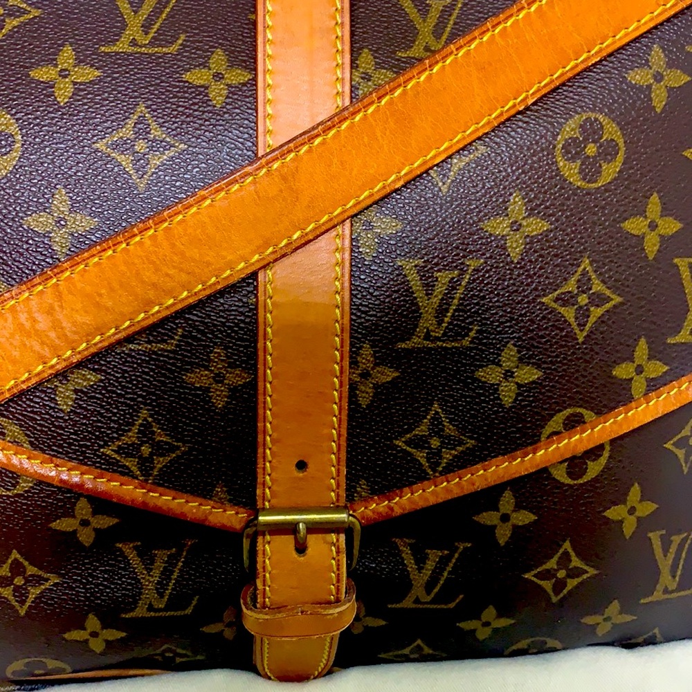 LV Samur 35” Messenger Bag